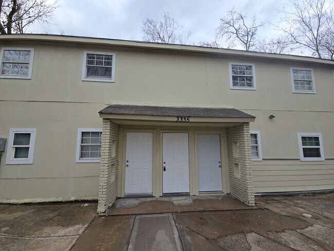 Building Photo - 3335 Tuam St