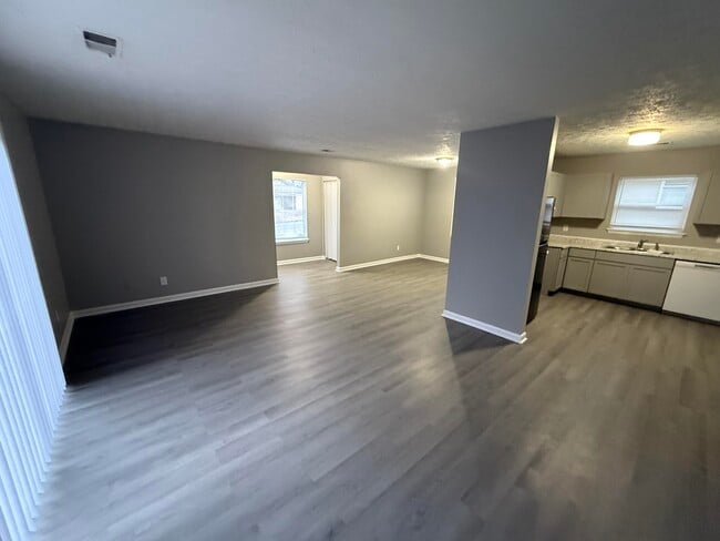 Building Photo - 724 Gatehouse Pl