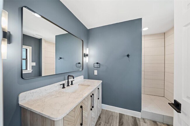 Building Photo - 12986 Wood Harbour Dr