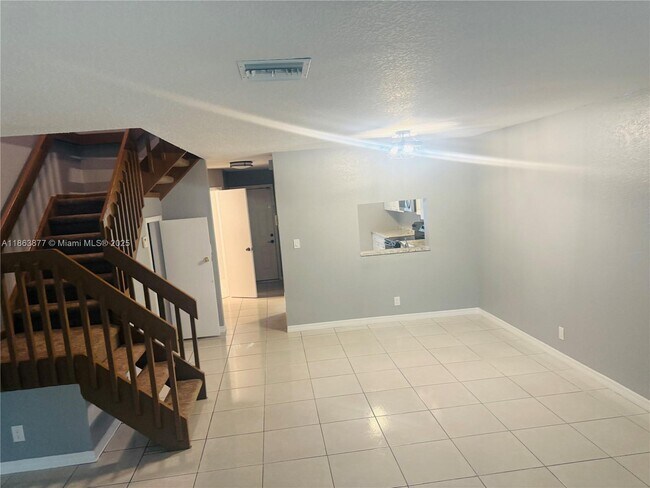 Building Photo - 4749 NW 82nd Ave