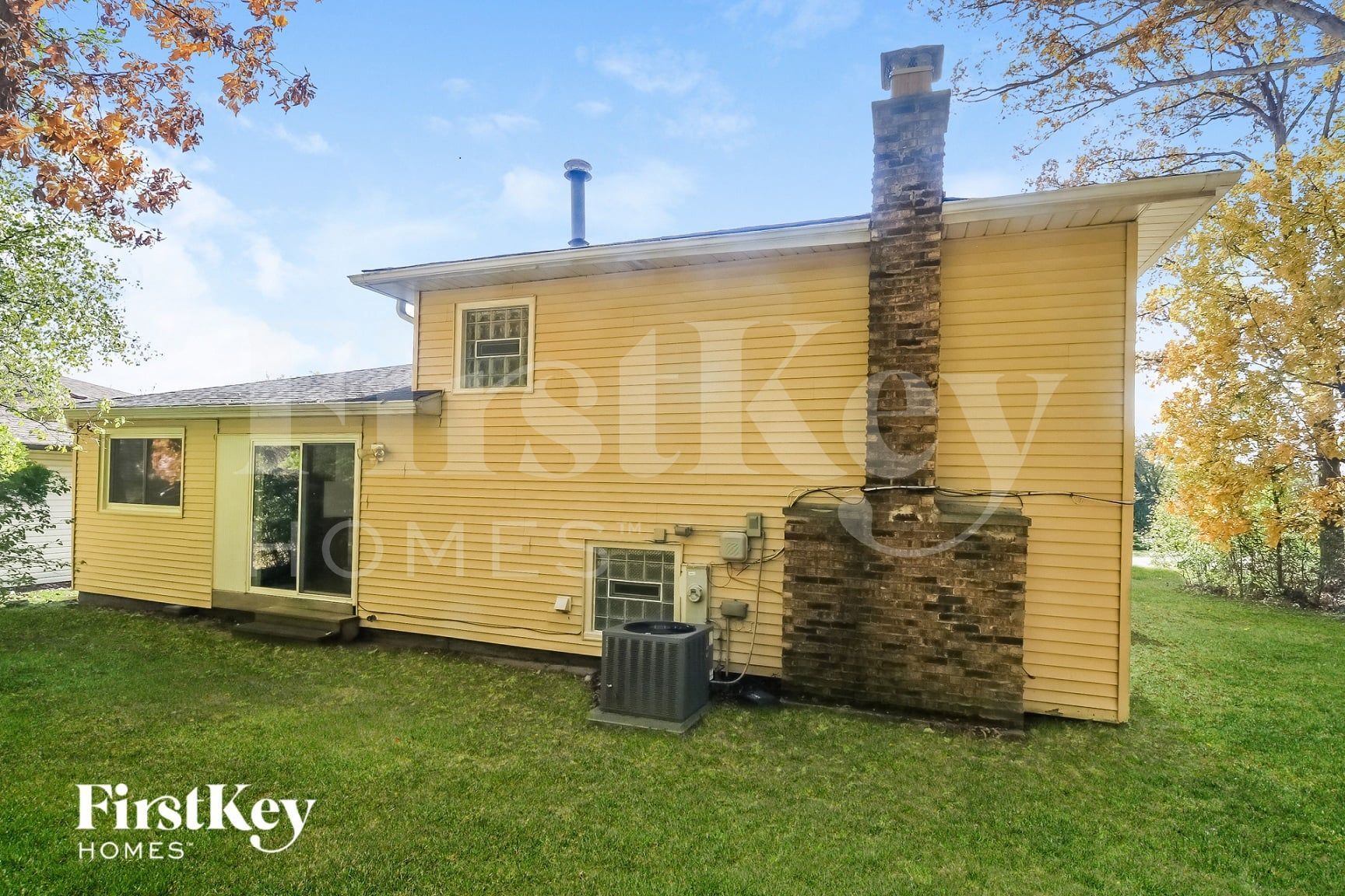Building Photo - 624 Hickok Ave