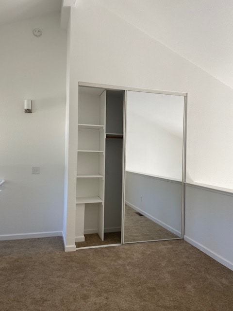 Building Photo - 1404 Woodlake Dr