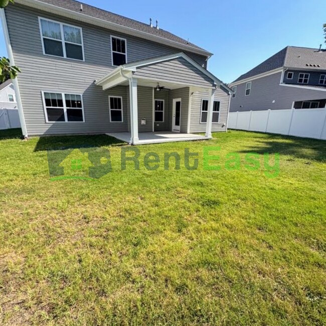 Building Photo - 3829 Longhill Arch