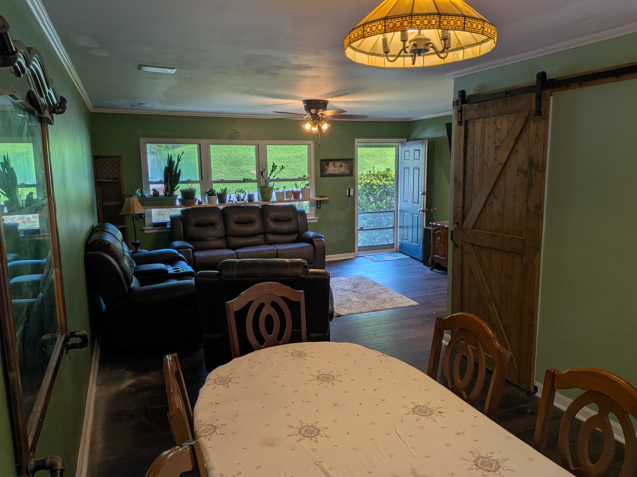 Building Photo - 3613 Brookeside Dr