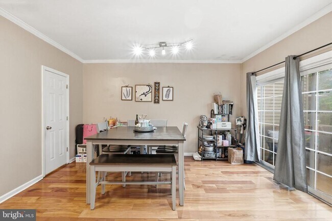 Building Photo - 12109 Wedgeway Ct