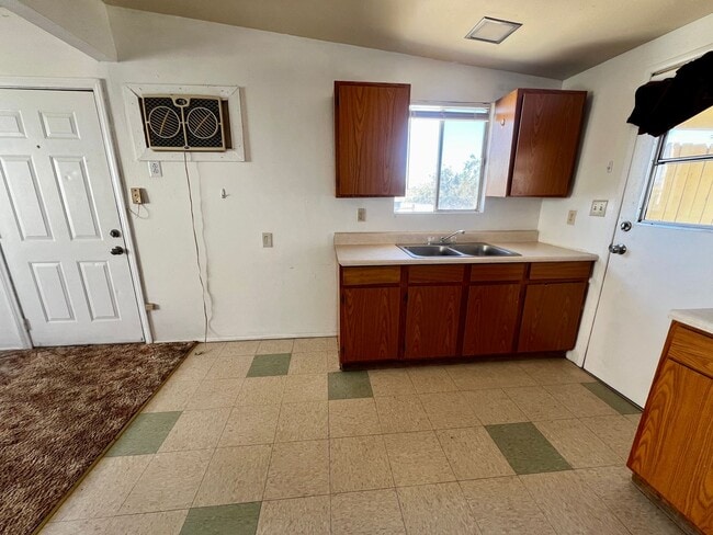 Building Photo - 6548 Sahara Ave