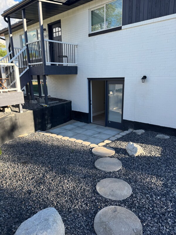 Building Photo - 1360 E 5360 S