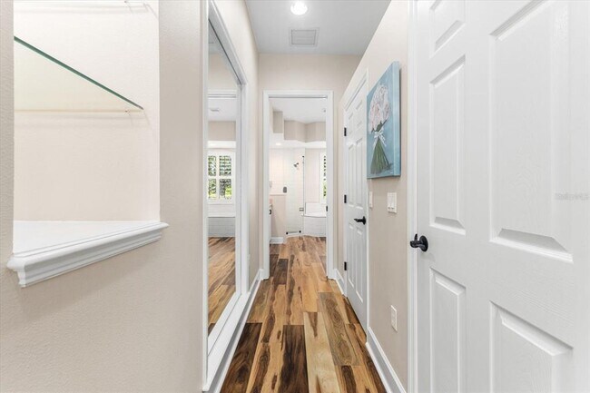 Building Photo - 14261 Sundial Pl