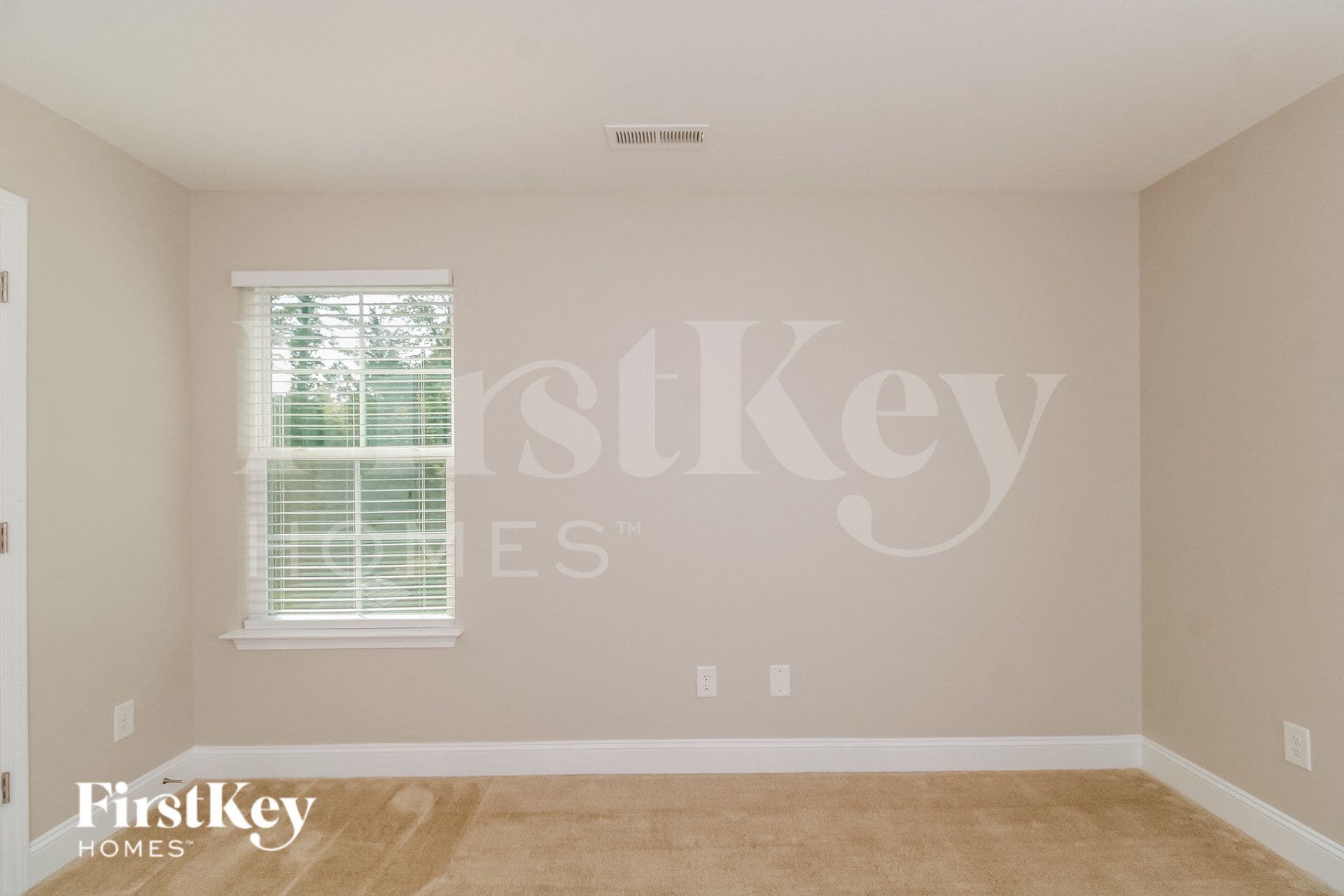 Building Photo - 4715 Romara Dr