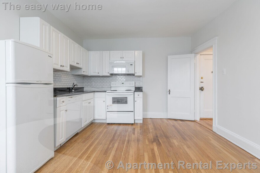 Building Photo - 30 Langdon St