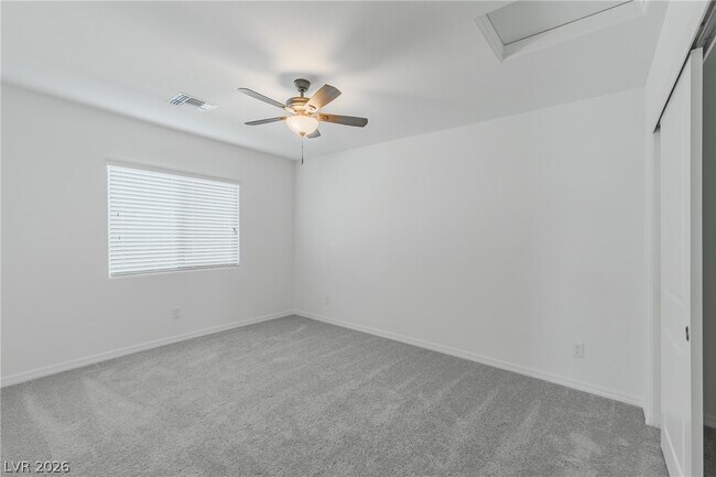 Building Photo - 7685 Vibrant Peak Ave