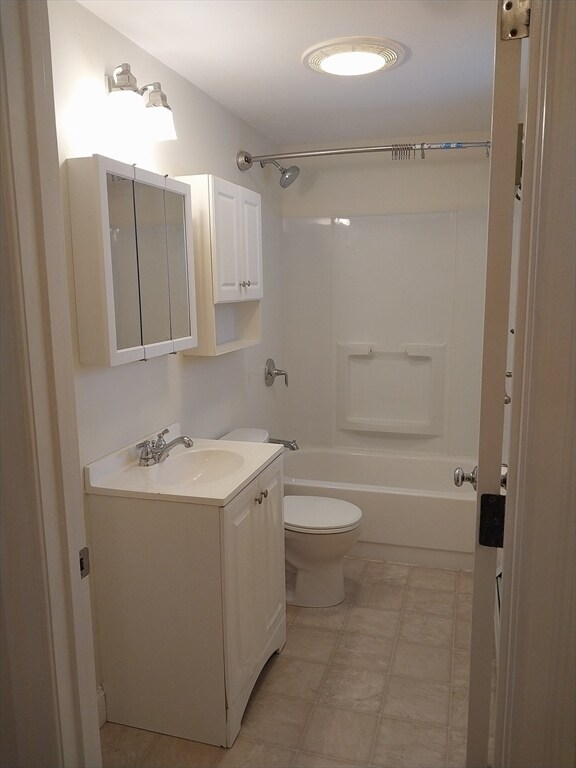 Building Photo - 49 Salem St