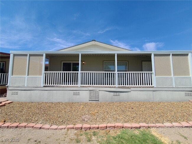 Building Photo - 850 Montecito Dr