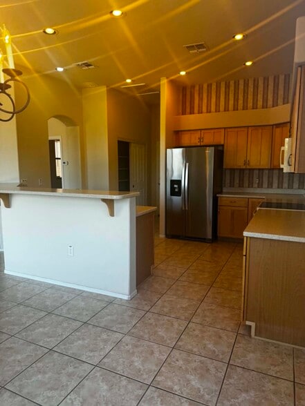 kitchen - 4579 S Camino del Tejon