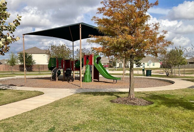 Building Photo - 1016 Lacebark Pne Ln