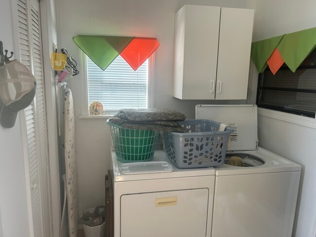 Building Photo - 3550 FL-70