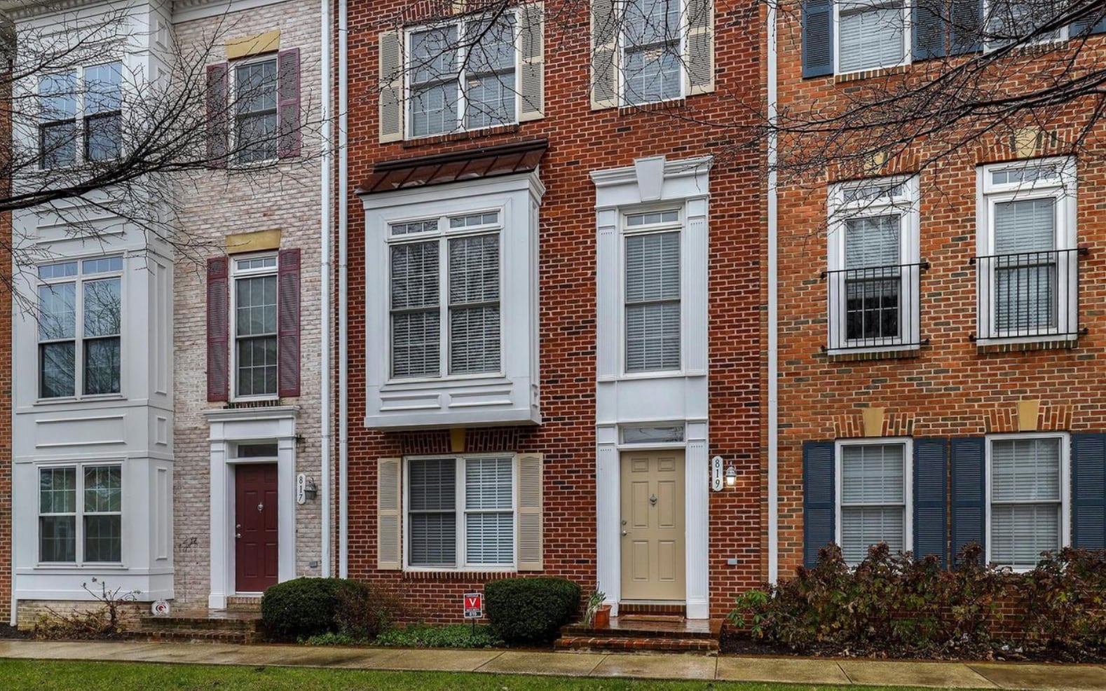 Building Photo - 819 Ramsay St