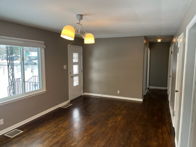 Building Photo - 6602 Michigan Rd