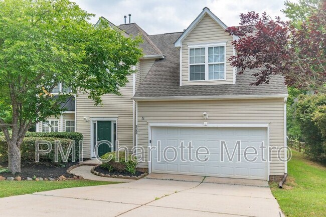 Primary Photo - 2068 White Cedar Ln