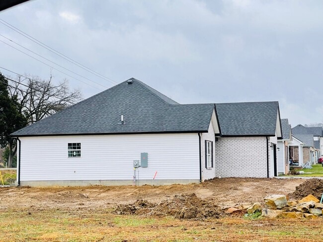 Building Photo - 106 Diane Ct