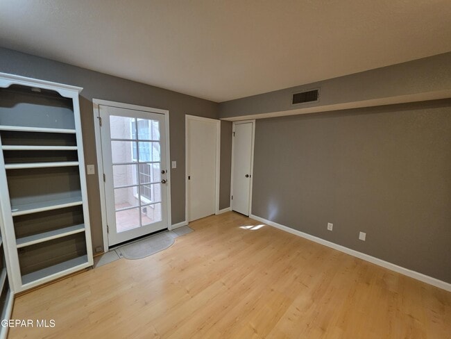 Building Photo - 230 Casas Bella Ln