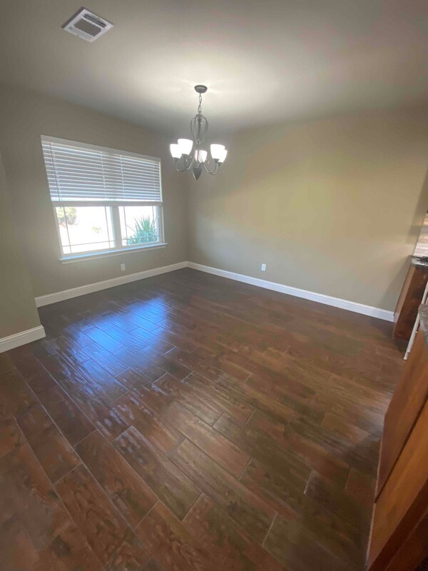 Building Photo - 1009 Hope Ct