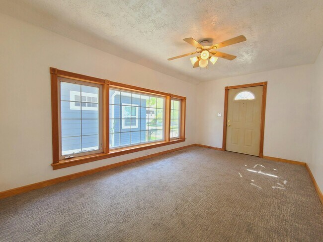 Building Photo - 2144 N 63rd St