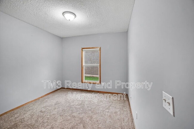 Building Photo - 21922 W 121st Terrace