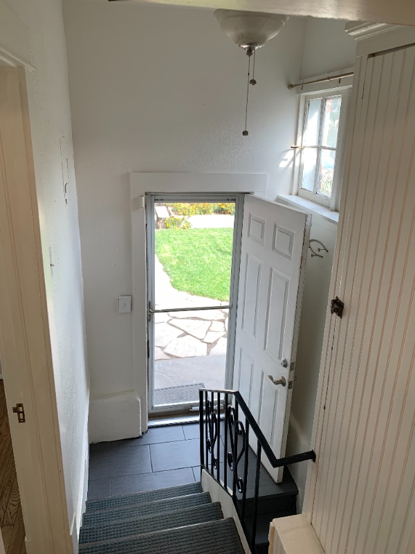 Building Photo - 3321 W 30th Ave