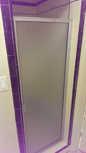 Bathroom 2 - 1226 S Longwood Ave
