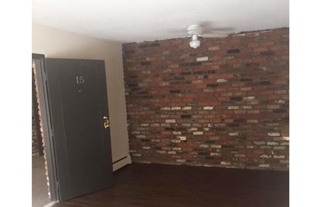 Interior Photo - Clifton View