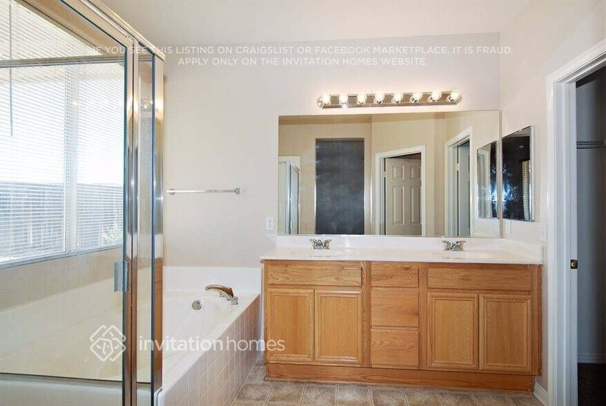 Building Photo - 26471 Granite Ridge Ln