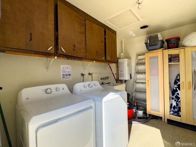 Building Photo - 5322 Balhan Ct