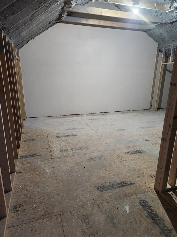 Building Photo - 30 Aspen Dr