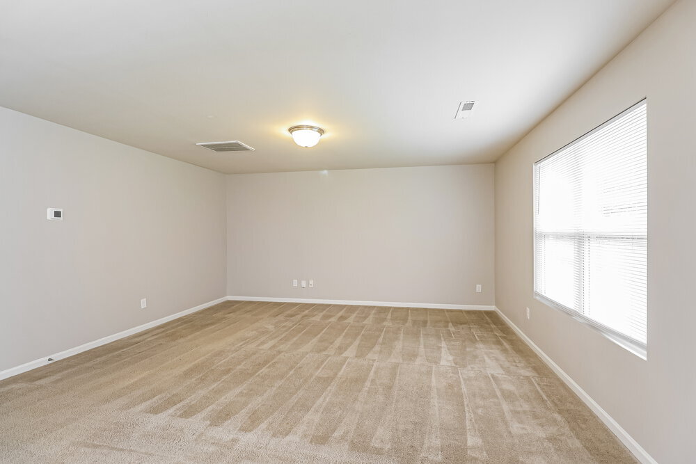 Building Photo - 164 Autumn Bluff Cir