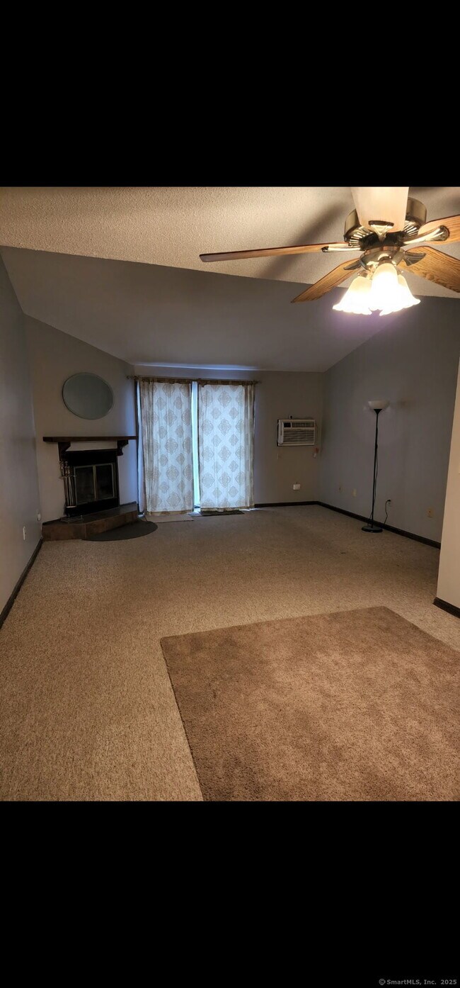 Primary Photo - 33 Baxter Rd