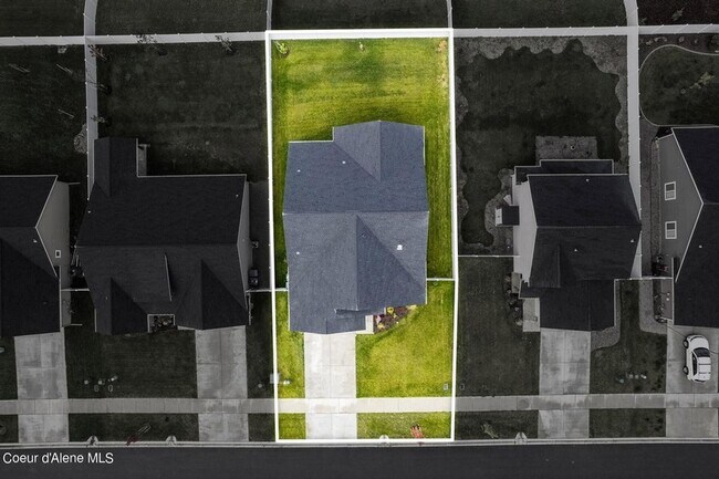 Building Photo - 3813 N Pradera Ct