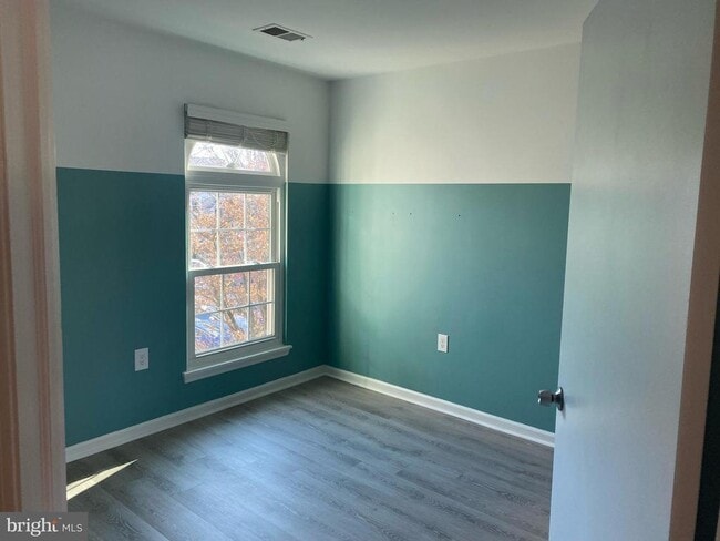 Building Photo - 2940 Yarling Ct