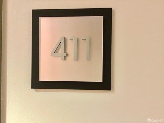 Building Photo - 650 Delancey St