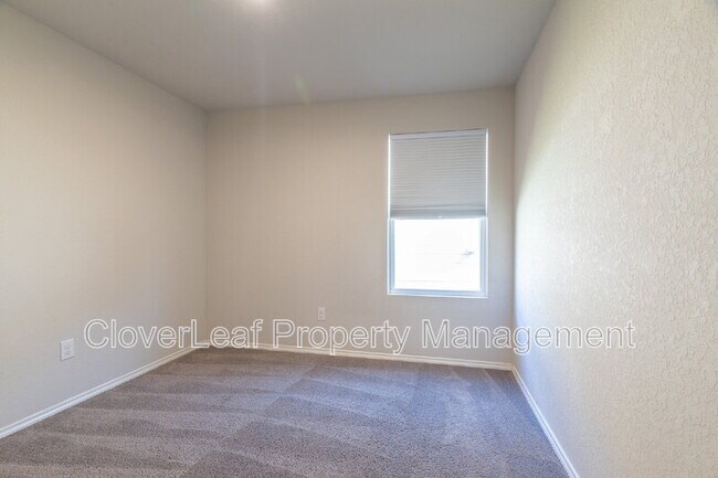 Building Photo - 10214 Robbins Grove
