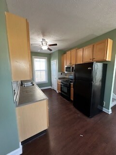 Building Photo - 549 N Belmont Ave