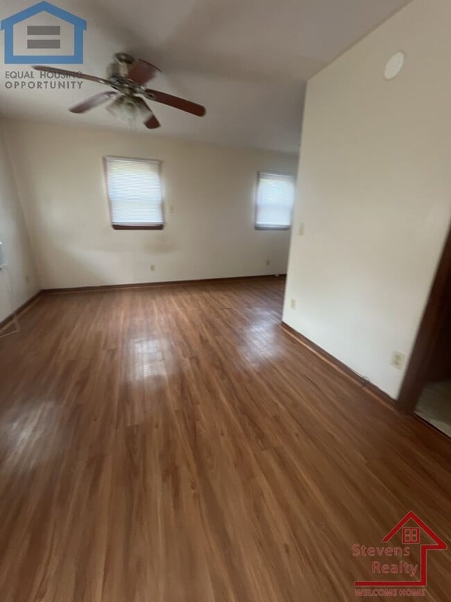 Building Photo - 6051 Nashville Hwy