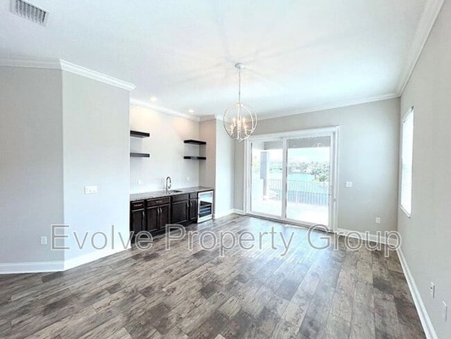 Building Photo - 15 Sandpiper Ln