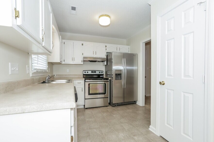 Building Photo - 3012 Emerald Meadow Ln