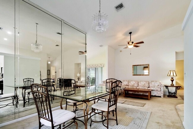 Building Photo - 3852 Wendy Anne Cir