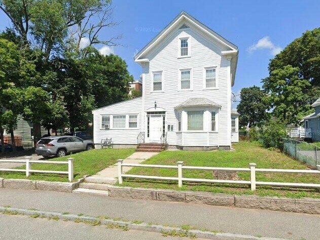Building Photo - 64 Seaver St