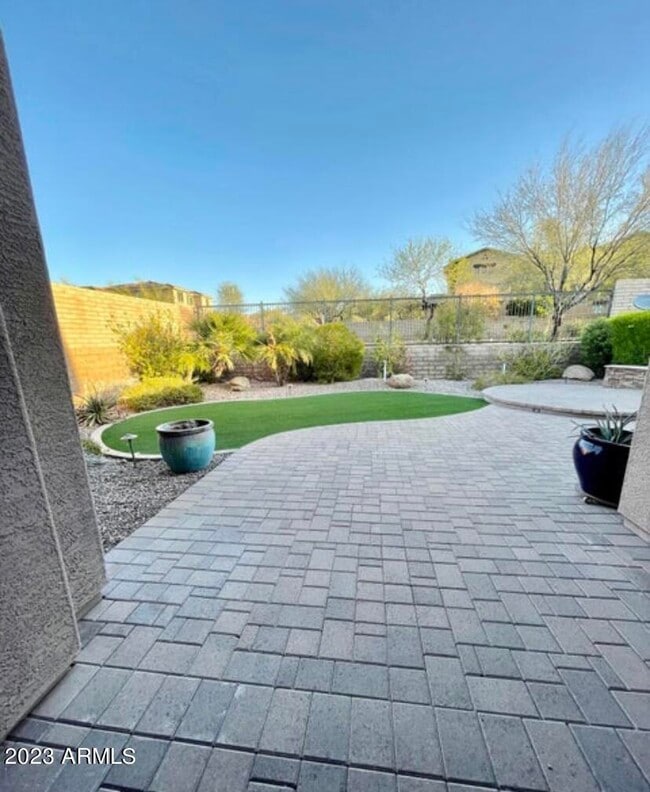 Building Photo - 13728 W Creosote Dr