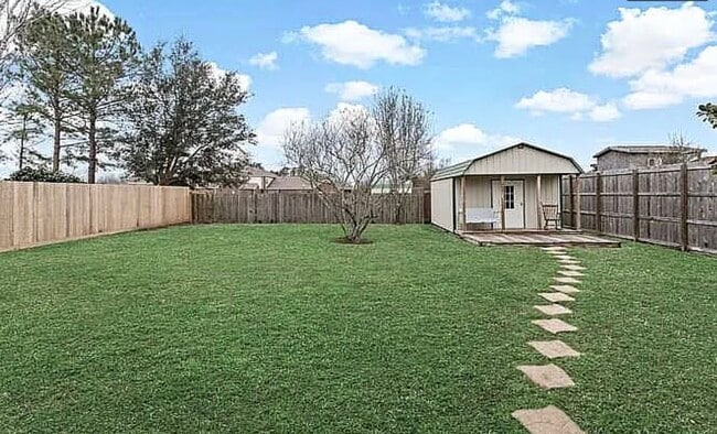 Building Photo - 2465 Sunflower Ln