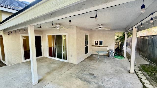 Building Photo - 564 E Braddock Dr