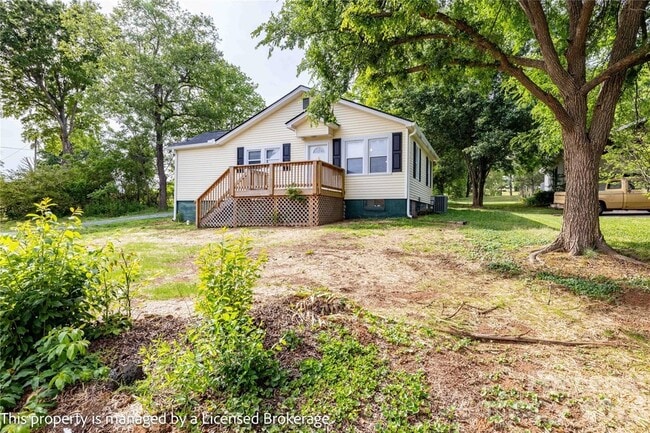 Building Photo - 20445 St Martin Rd